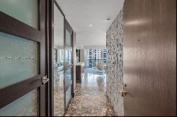 5875 Collins Ave Unit 1503, Miami Beach FL 33140