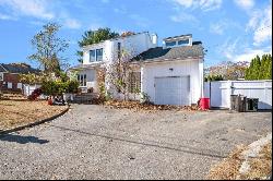 26 Cedar Road, Kings Park NY 11754