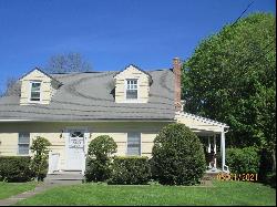 932 VIOLET Avenue, Hyde Park NY 12538