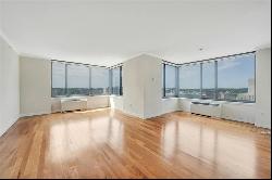 10 City Place #17A, White Plains NY 10601