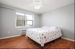 26 W Broadway #403, Long Beach NY 11561