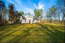 41 White Oaks Road, Hyde Park NY 12538