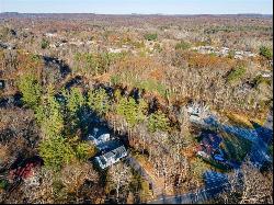 41 White Oaks Road, Hyde Park NY 12538