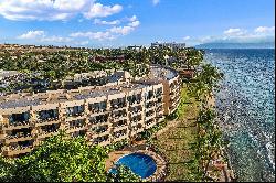 Oceanfront with space to flow - ocean, pool, and sunset views