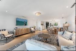 Buttonwood Bay Condo