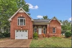 118 Seminole Ln, White House, TN, 37188