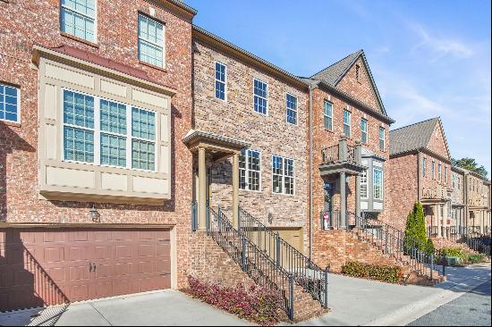 Wonderful Townhome in a Secure Community in a Central Marietta Location