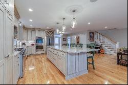 183 Mills Shore Drive, Hampstead NH 03841