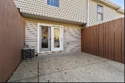 1315 Meadowbrook Dr, North Strabane PA 15317