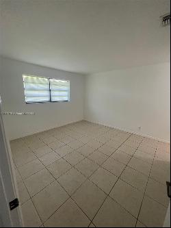 11219 Royal Palm Blvd Unit 0, Coral Springs FL 33065