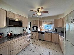 12 S Gilmar Cir, Margate NJ 08402