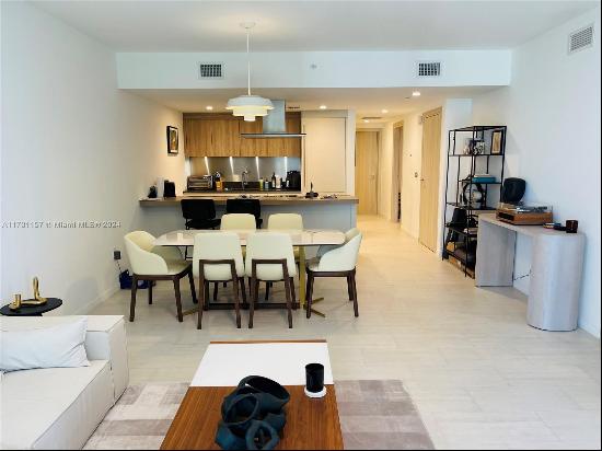 1000 Brickell Plaza Unit 3905, Miami FL 33131