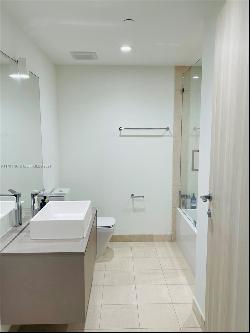 1000 Brickell Plaza Unit 3905, Miami FL 33131