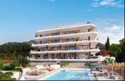 Contemporary apartment in an off-plan complex with sea views in , Benalmádena 29630