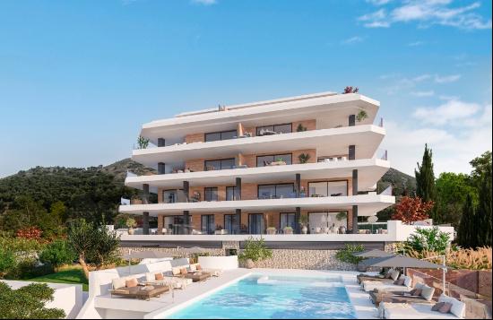 Contemporary apartment in an off-plan complex with sea views in , Benalmádena 29630