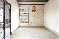 DUPLEX PENTHOUSE WITH THREE TERRACES TO BE REFURBISHED IN THE HE, Barcelona 08150