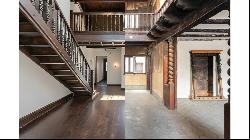 DUPLEX PENTHOUSE WITH THREE TERRACES TO BE REFURBISHED IN THE HE, Barcelona 08150