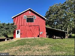 4677 Summit Bridge Road Unit GRANARY BARN APT, Middletown DE 19709