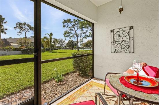 2984 Kings Lake Blvd Unit 2984, Naples FL 34112