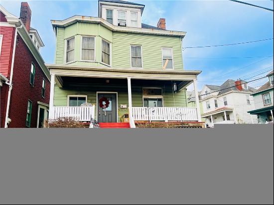 749 Hemlock Street, Avalon PA 15202