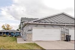 3432 10th Street S, Moorhead MN 56560