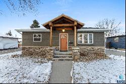 2408 E 19th St, Sioux Falls SD 57103