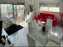 Spacious Penthouse with Sea and Mountain Views for Sale in Dénia, Dénia 03700