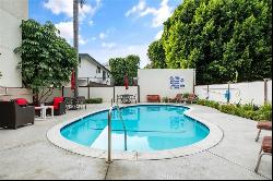 12801 Moorpark Street #213, Studio City CA 91604