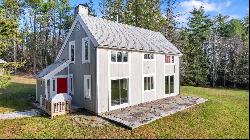 2061 Skyway Valley, Hermon ME 04401