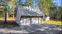 2061 Skyway Valley, Hermon ME 04401