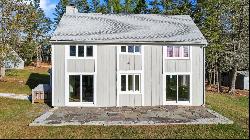 2061 Skyway Valley, Hermon ME 04401