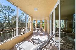 2738 Tiburon BLVD E #B-205, Naples FL 34109