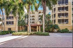 2738 Tiburon BLVD E #B-205, Naples FL 34109