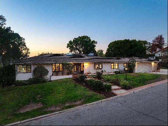 205 Via Navajo, Palos Verdes Estates, CA 90274