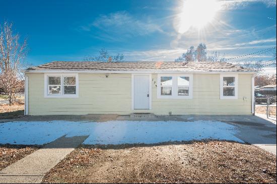 Cozy & Inviting Ranch-Style Home In the Sought-After Rees Neighborhood