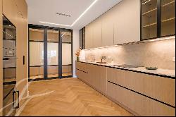 Luxury Family Flat next to Retiro