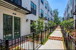 Newer Construction Townhome in The Maxwell Neighborhood in Downtown Alpharetta