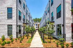 Newer Construction Townhome in The Maxwell Neighborhood in Downtown Alpharetta