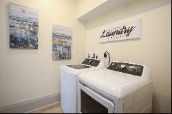 OUTSTANDING 2 BEDROOM FURNISHED STOCKBRIDGE APARTMENT