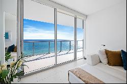 6799 Collins Ave,Miami Beach, FL, 33141