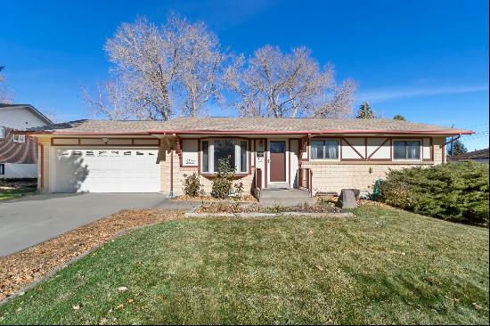 Charming 5-Bedroom Ranch in Green Mountain - First Time on Market!