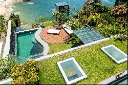 Spectacular house with views of Christ the Redeemer and the ocean in Leblon