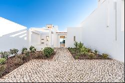 House, 2 bedrooms, for Sale