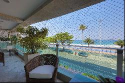 Excellent apartment with ocean view and double-height ceiling in a prestigious b