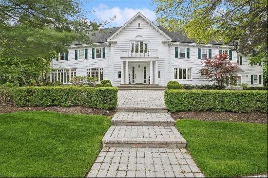 Welcome to this majestic colonial home with beautiful curb appeal in the Village of Kensin