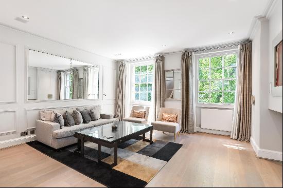 2 bedroom apartment to rent in Knightsbridge, SW3