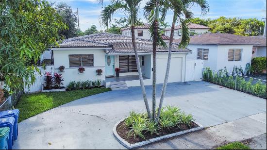 6110 S Waterway, Miami, FL, 33155, USA