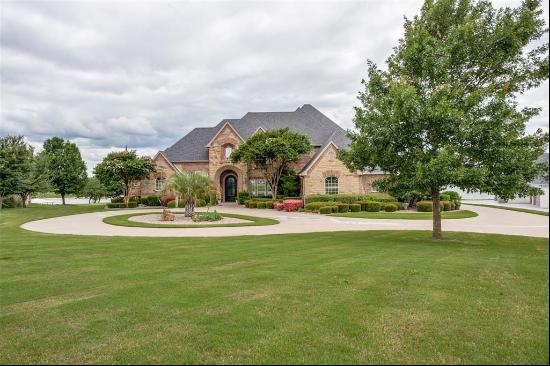 110 Eagle Point Drive, Waxahachie, TX, 75165, USA