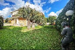 Private Villa for sale in Roma (Italy)