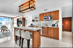 6801 Collins Ave,Miami Beach, FL, 33141